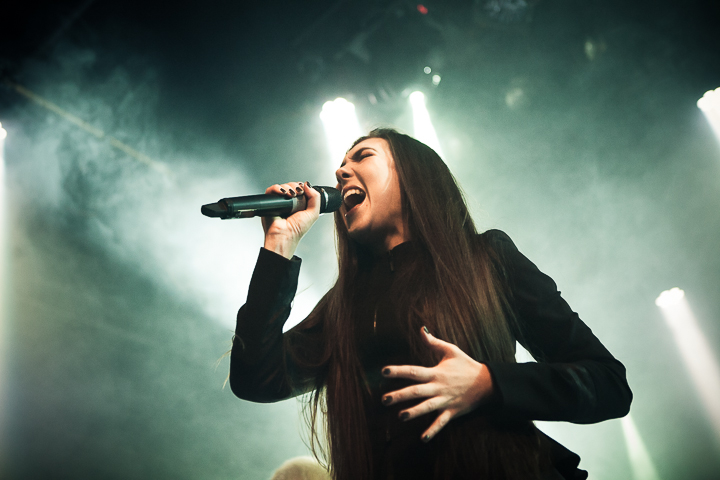 Amaranthe @ Zeche, foto 6, foto's door Dorien Goetschalckx - FrontView Magazine