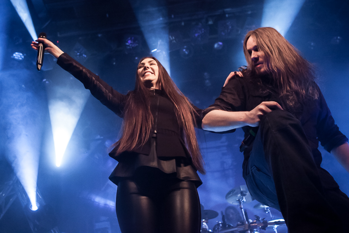 Amaranthe @ Zeche, foto 9, foto's door Dorien Goetschalckx - FrontView Magazine