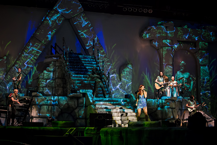 Andrea Berg - Atlantis @ Ethias Arena, foto 8, foto's door Elke Briers - FrontView Magazine