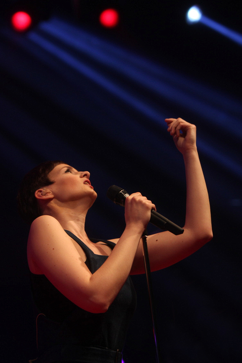 Hooverphonic Q-Showcase, picture 6, photographed by FrontView Magazine