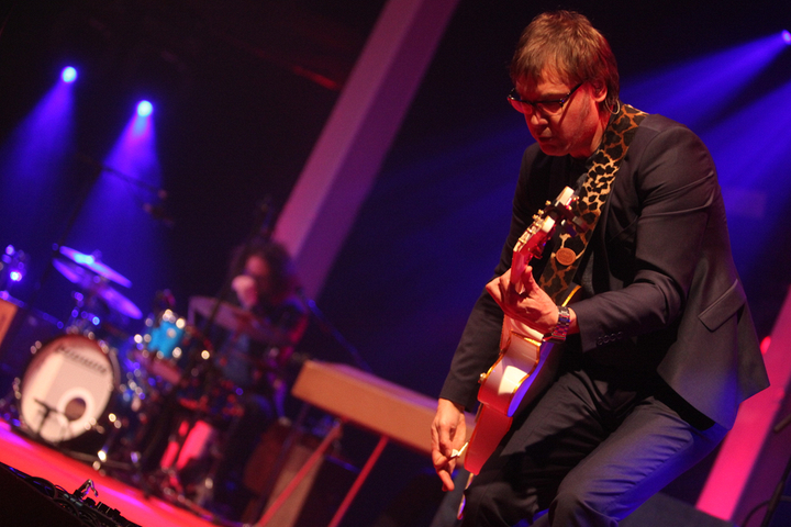 Hooverphonic Q-Showcase, picture 22, photographed by FrontView Magazine