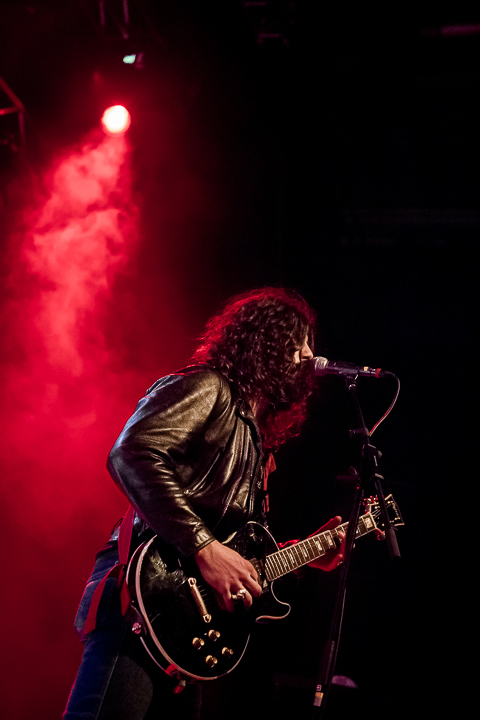 The Shrine @ Effenaar, foto 7, foto's door Dorien Goetschalckx - FrontView Magazine