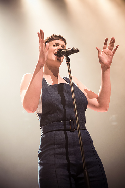 Hooverphonic - Reflection Tour @ Het Depot, picture 2, photographed by Elke Briers - FrontView Magazine