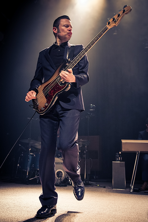 Hooverphonic - Reflection Tour @ Het Depot, picture 5, photographed by Elke Briers - FrontView Magazine