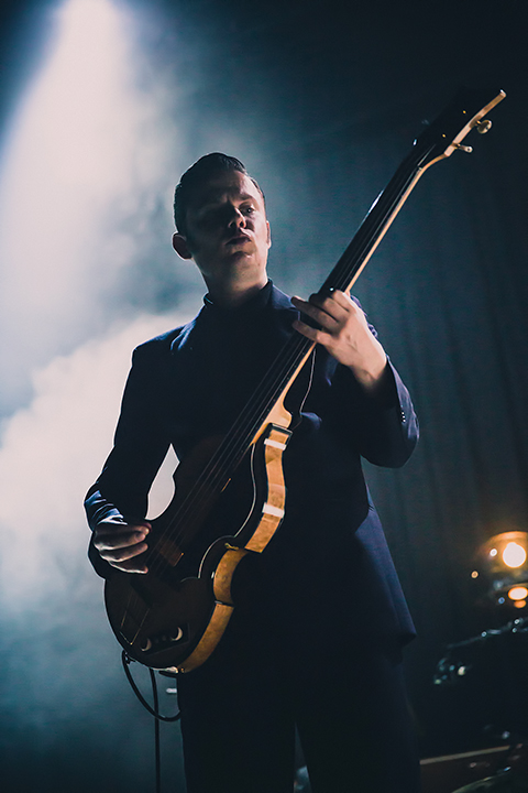 Hooverphonic - Reflection Tour @ Het Depot, picture 15, photographed by Elke Briers - FrontView Magazine