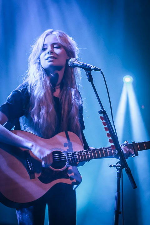 Nina Nesbitt Le Botanique, Brussel, picture 8, photographed by Kris Saelen - FrontView Magazine