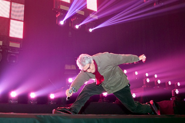 MNM Back to the 90's & 00's @ Sportpaleis, picture 24, photographed by Marc Verdonck - FrontView Magazine