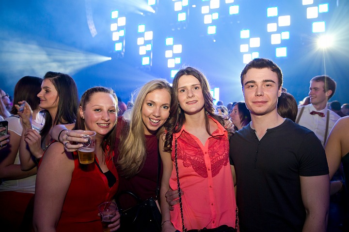 MNM Back to the 90's & 00's @ Sportpaleis, picture 33, photographed by Marc Verdonck - FrontView Magazine