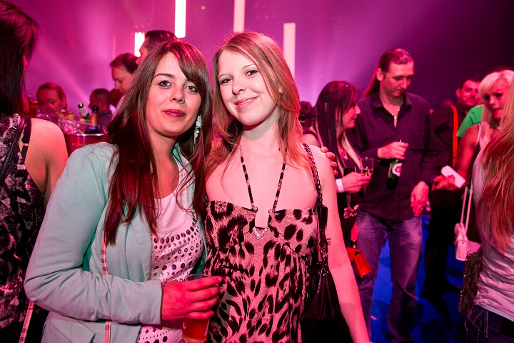 MNM Back to the 90's & 00's @ Sportpaleis, picture 38, photographed by Marc Verdonck - FrontView Magazine