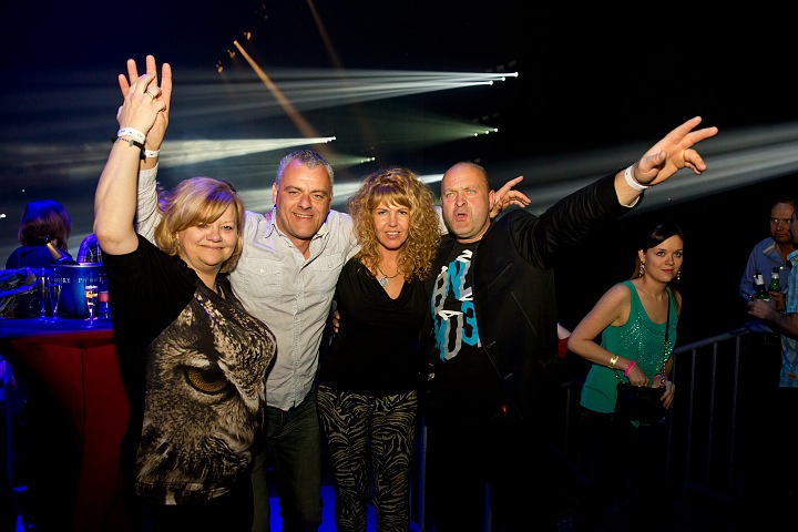 MNM Back to the 90's & 00's @ Sportpaleis, picture 41, photographed by Marc Verdonck - FrontView Magazine