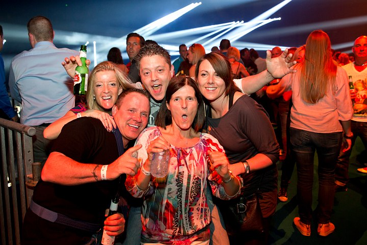 MNM Back to the 90's & 00's @ Sportpaleis, picture 42, photographed by Marc Verdonck - FrontView Magazine