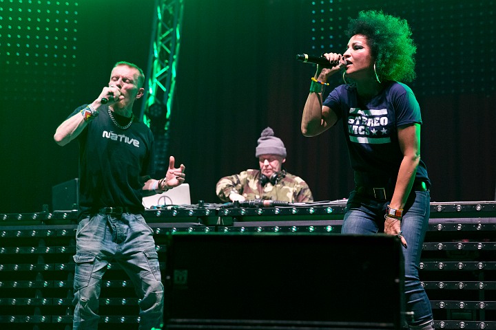 MNM Back to the 90's & 00's @ Sportpaleis, picture 49, photographed by Marc Verdonck - FrontView Magazine