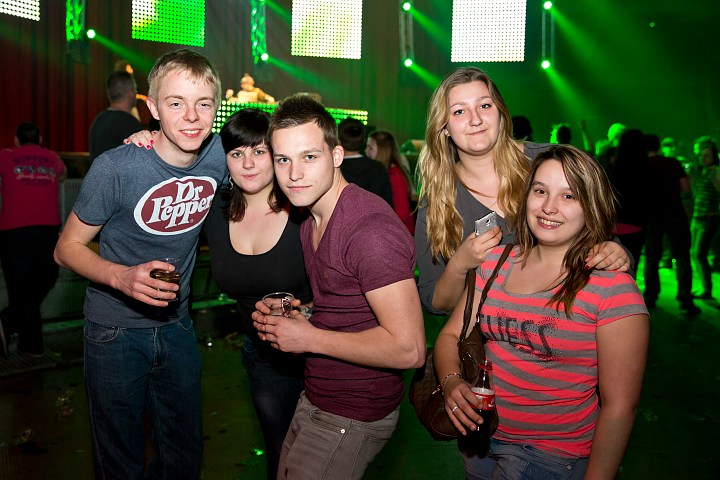 MNM Back to the 90's & 00's @ Sportpaleis, picture 52, photographed by Marc Verdonck - FrontView Magazine