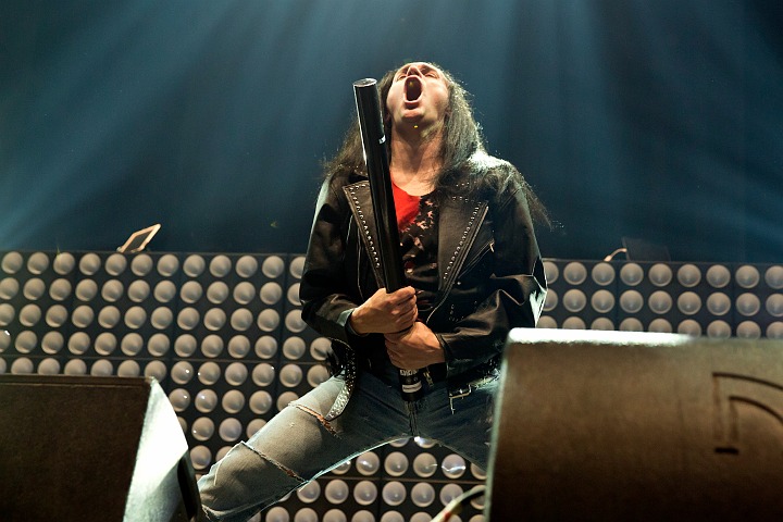 MNM Back to the 90's & 00's @ Sportpaleis, picture 82, photographed by Marc Verdonck - FrontView Magazine