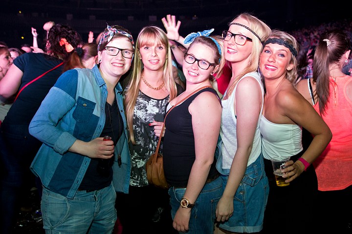 MNM Back to the 90's & 00's @ Sportpaleis, picture 90, photographed by Marc Verdonck - FrontView Magazine