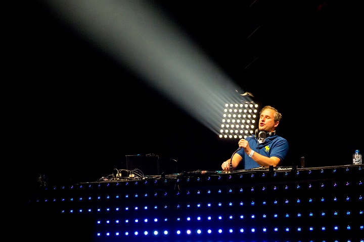 MNM Back to the 90's & 00's @ Sportpaleis, picture 103, photographed by Marc Verdonck - FrontView Magazine
