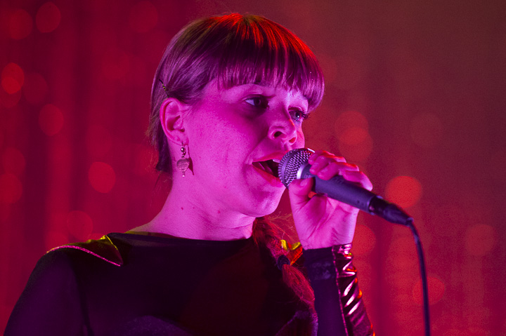 Lady Linn @ De Roma, picture 21, photographed by Steven Stausens - FrontView Magazine