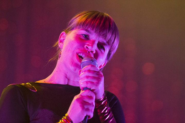 Lady Linn @ De Roma, picture 23, photographed by Steven Stausens - FrontView Magazine