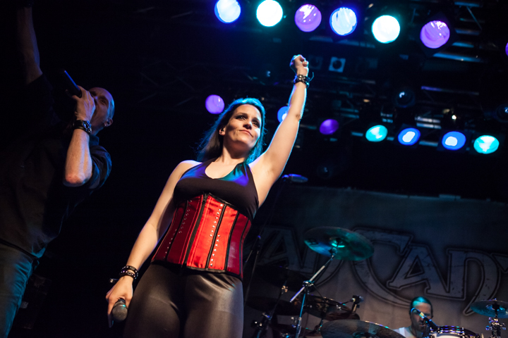 Van Canto @ 013, picture 3, photographed by Dorien Goetschalckx - FrontView Magazine