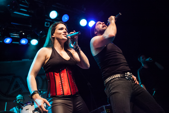 Van Canto @ 013, picture 6, photographed by Dorien Goetschalckx - FrontView Magazine