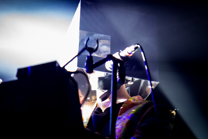 The Subs @ Ancienne Belgique, picture 3, photographed by Tom Stessens - FrontView Magazine