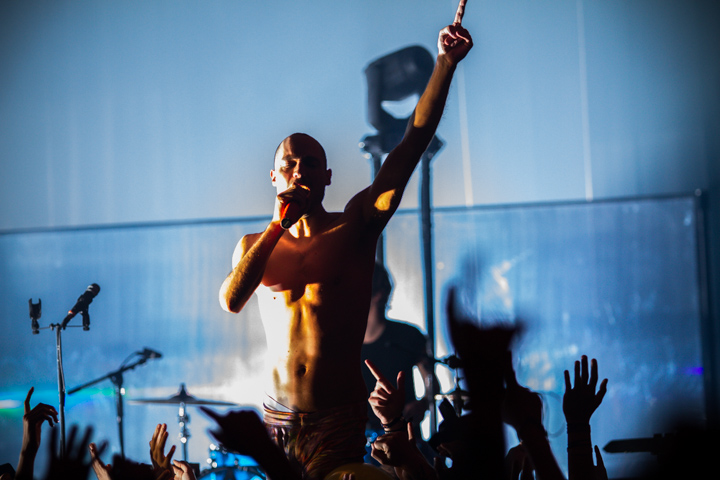 The Subs @ Ancienne Belgique, picture 5, photographed by Tom Stessens - FrontView Magazine
