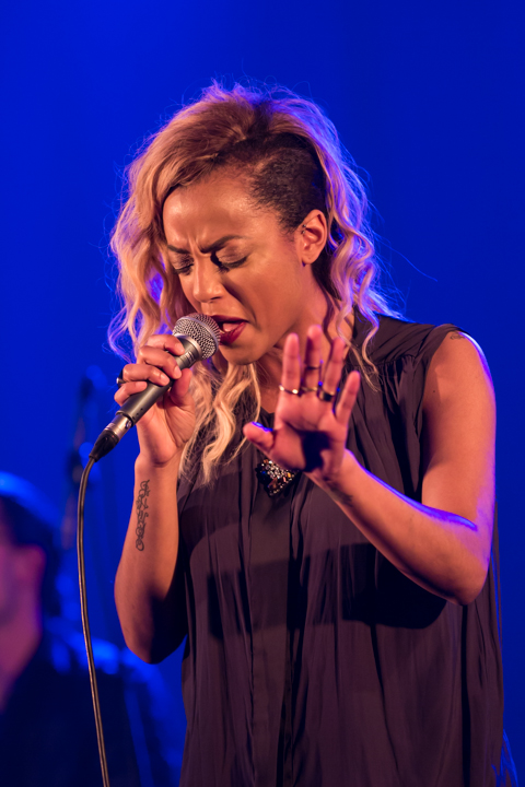 Tribute to Marvin Gaye @ Casino Kursaal Oostende, picture 14, photographed by Guy Danneels - FrontView Magazine