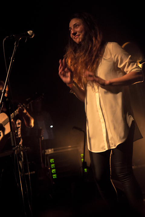 Intergalactic Lovers @ Arenbergschouwburg, picture 8, photographed by Walter Grimm - FrontView Magazine