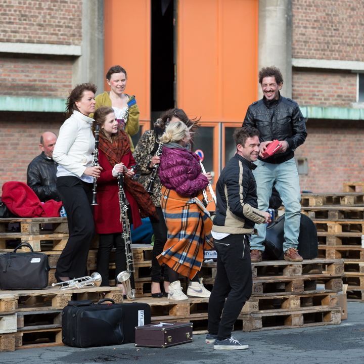 Setbezoek verfilming Brabançonne @ Expo Brussel Paleis 5, picture 7, photographed by Guy Danneels - FrontView Magazine