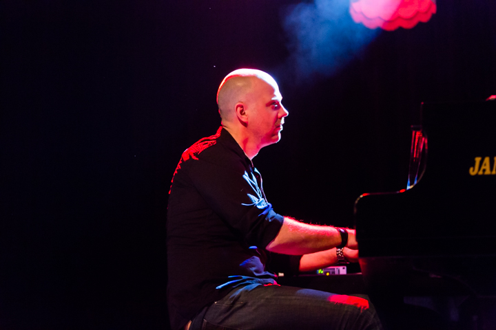 Jacob Karlzon @ De Casino Sint-Niklaas, picture 2, photographed by Guy Danneels - FrontView Magazine