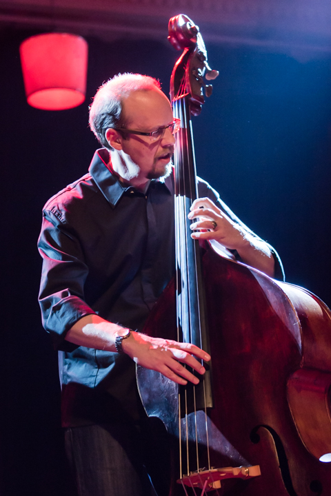 Jacob Karlzon @ De Casino Sint-Niklaas, picture 7, photographed by Guy Danneels - FrontView Magazine
