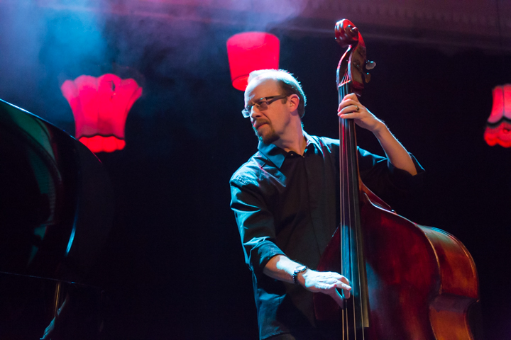 Jacob Karlzon @ De Casino Sint-Niklaas, picture 14, photographed by Guy Danneels - FrontView Magazine