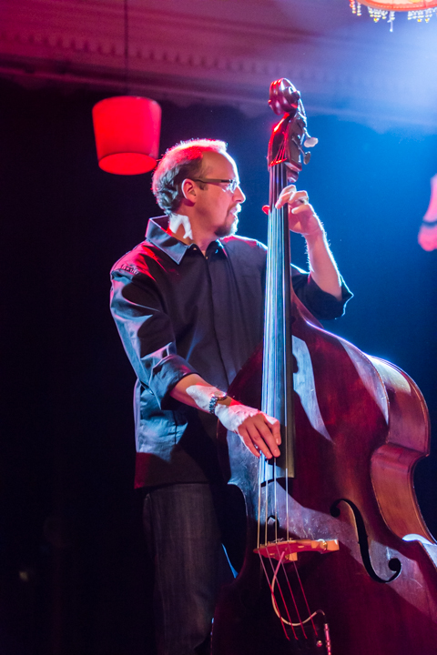 Jacob Karlzon @ De Casino Sint-Niklaas, picture 22, photographed by Guy Danneels - FrontView Magazine