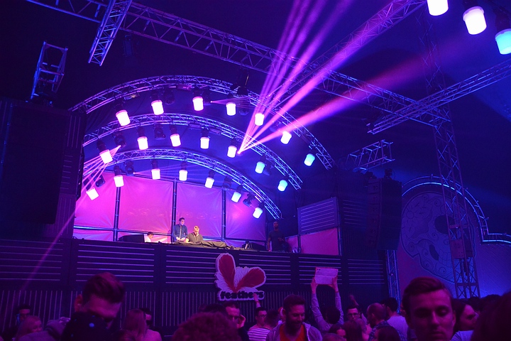 Daydream Festival 2014 @ Lommel, picture 12, photographed by Tom Van Tongerloo - FrontView Magazine