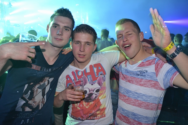 Daydream Festival 2014 @ Lommel, picture 40, photographed by Tom Van Tongerloo - FrontView Magazine