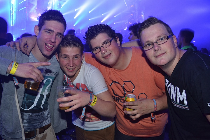 Daydream Festival 2014 @ Lommel, picture 49, photographed by Tom Van Tongerloo - FrontView Magazine