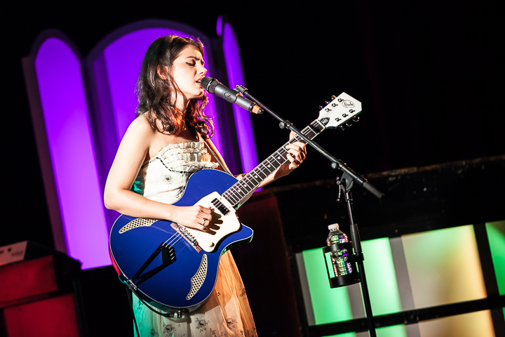 Katie Melua @ Koninklijk Circus, picture 11, photographed by Dorien Goetschalckx - FrontView Magazine