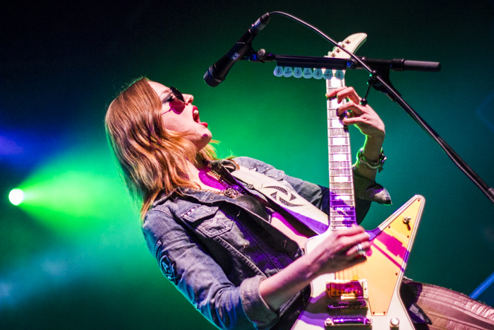 Halestorm + The Smoking Hearts + Dayshell @ Trix, picture 1, photographed by Geert Pieters - FrontView Magazine