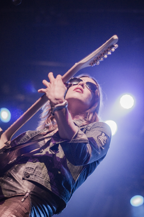 Halestorm + The Smoking Hearts + Dayshell @ Trix, picture 9, photographed by Geert Pieters - FrontView Magazine