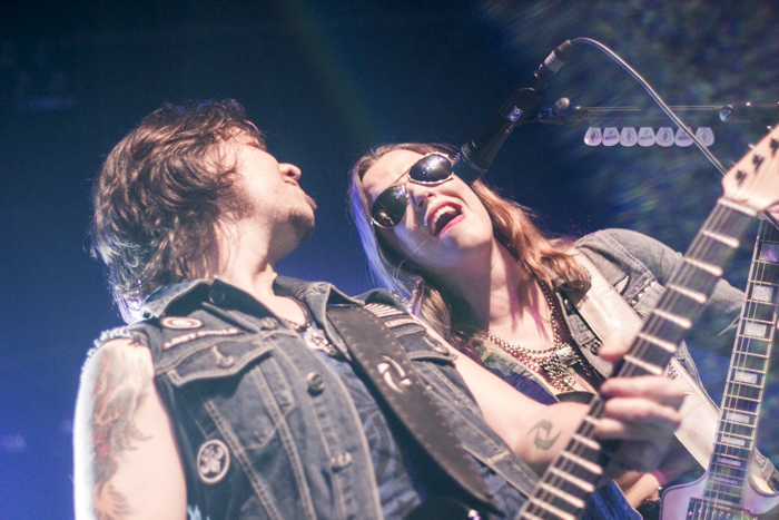 Halestorm + The Smoking Hearts + Dayshell @ Trix, picture 10, photographed by Geert Pieters - FrontView Magazine