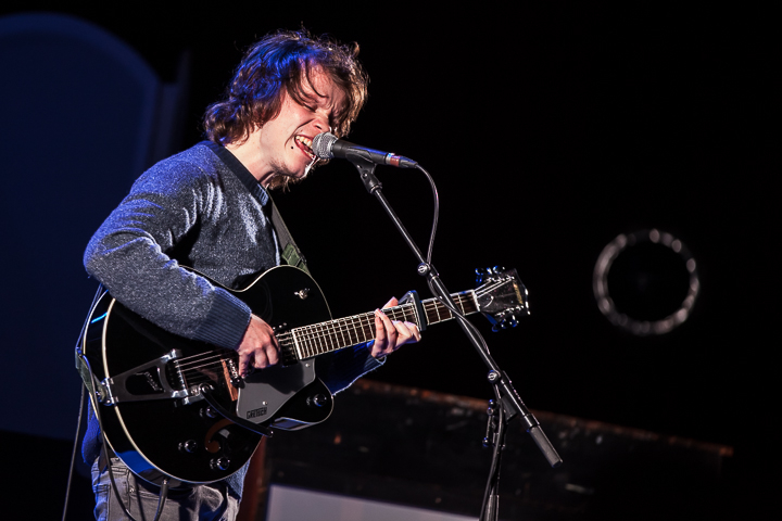 Joel Harries @ Koninklijk Circus, picture 3, photographed by Dorien Goetschalckx - FrontView Magazine
