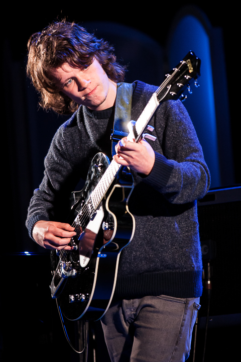 Joel Harries @ Koninklijk Circus, picture 9, photographed by Dorien Goetschalckx - FrontView Magazine