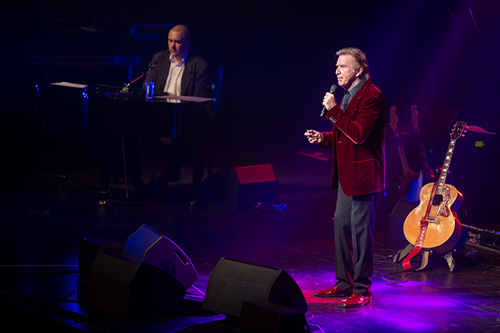 Will Tura & Andrei Lugovski @ Casino Kursaal, picture 10, photographed by Elke Briers - FrontView Magazine