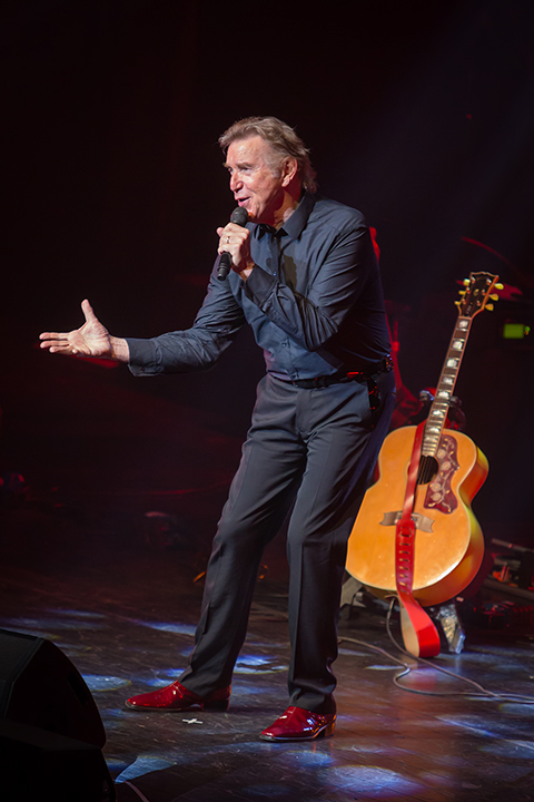 Will Tura & Andrei Lugovski @ Casino Kursaal, picture 23, photographed by Elke Briers - FrontView Magazine