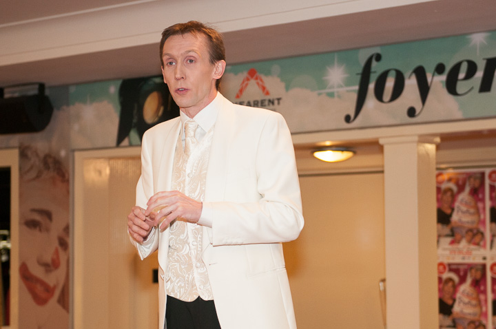 Persmoment Een Perfect Huwelijk @ Theater Elckerlyc, foto 3, foto's door Dimitri Vanlommel - FrontView Magazine