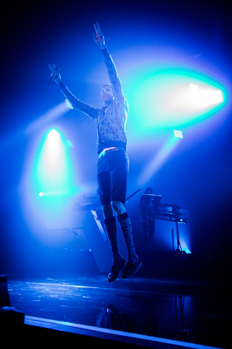 Stromae @ Lotto Arena, picture 8, photographed by Tom Stessens - FrontView Magazine