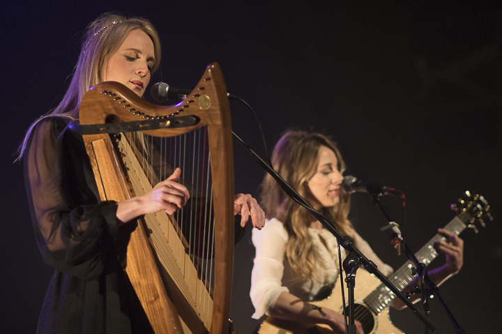 The Webb Sisters @ De Roma, picture 5, photographed by Steven Stausens - FrontView Magazine