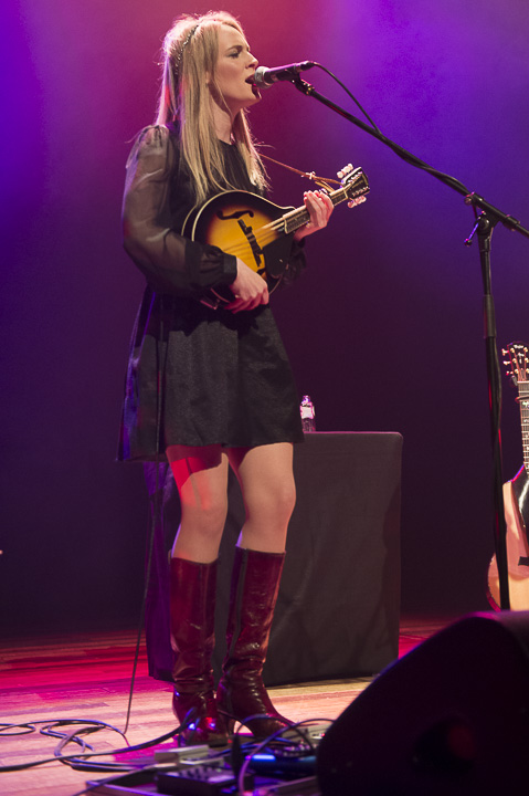 The Webb Sisters @ De Roma, picture 22, photographed by Steven Stausens - FrontView Magazine