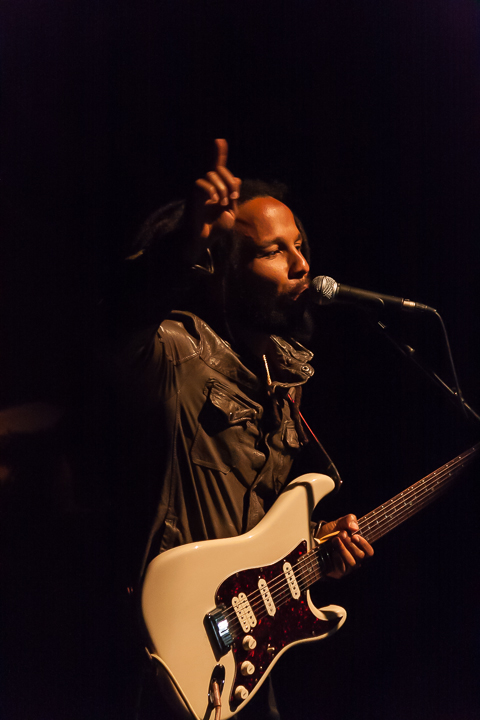 Ziggy Marley @ Ancienne Belgique, picture 14, photographed by Alex Wyckmans - FrontView Magazine