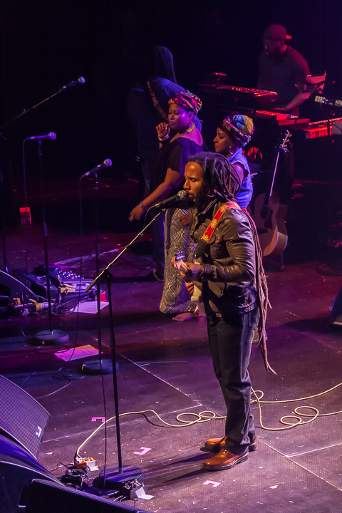 Ziggy Marley @ Ancienne Belgique, picture 19, photographed by Alex Wyckmans - FrontView Magazine